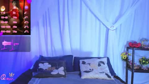 Dyanna online show from April 27, 4:43 am