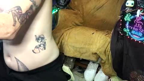 JJ online show from November 18, 3:01 am