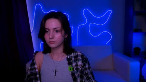 Snapshot of imhaileyy chatting on May 17, 12:23 pm imhaileyy online show from May 17, 12:23 pm