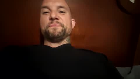 imhim444 online show from February 6, 4:06 am