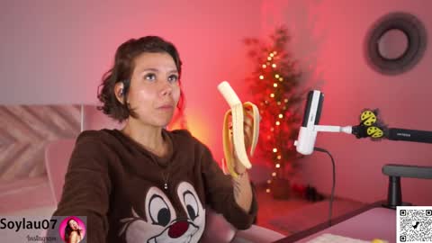 imjess_ online show from November 15, 4:21 am