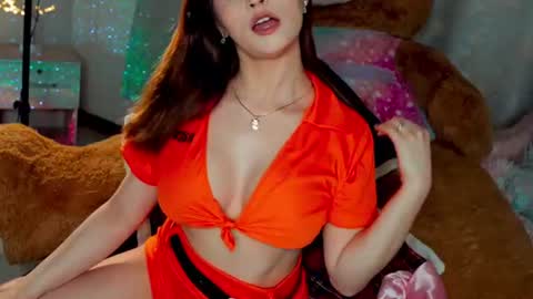Snapshot of imjoanna chatting on June 8, 6:25 am Joanna Independent model. online show from June 8, 6:25 am