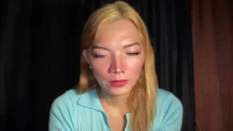 Mika online show from February 22, 3:40 am