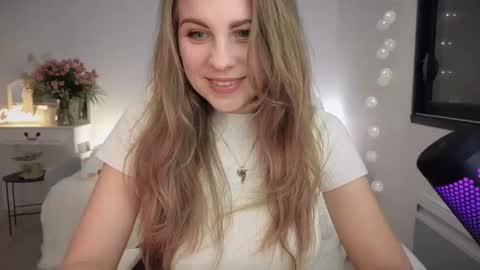 ImKeira online show from February 18, 7:41 pm