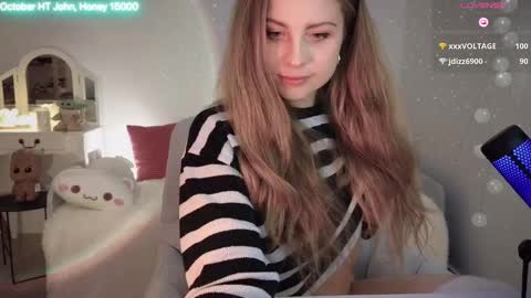 ImKeira online show from October 10, 7:24 pm