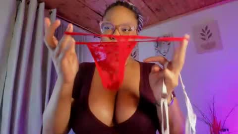 Snapshot of imlauraa chatting on June 27, 6:29 am Laurita Aries Guys on April 13th and 14th I will be offline for my birthday I love you very much. online show from June 27, 6:29 am