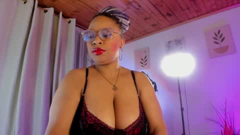 Snapshot of imlauraa chatting on July 14, 3:22 am Laurita Aries Guys on April 13th and 14th I will be offline for my birthday I love you very much. online show from July 14, 3:22 am