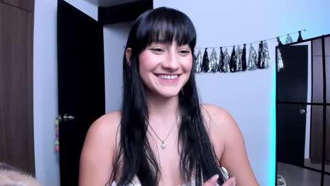 Snapshot of imlenka chatting on February 26, 12:42 am Lenka online show from February 26, 12:42 am