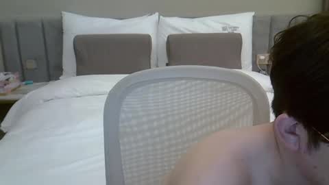 Snapshot of imlowerlife chatting on February 2, 3:21 am imlowerlife online show from February 2, 3:21 am