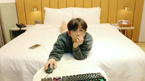 Snapshot of imlowerlife chatting on November 26, 3:02 pm imlowerlife online show from November 26, 3:02 pm