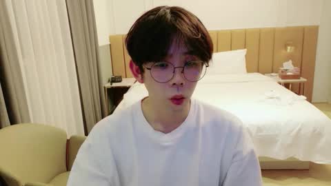 Snapshot of imlowerlife chatting on December 22, 2:25 pm imlowerlife online show from December 22, 2:25 pm