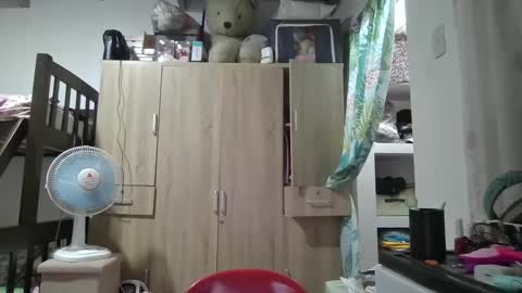 Snapshot of immaculate02 chatting on December 6, 6:59 am Immaculate02 online show from December 6, 6:59 am