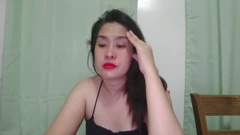Snapshot of immaculate02 chatting on May 24, 4:45 pm Immaculate02 online show from May 24, 4:45 pm