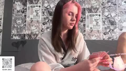 Sam and Jen online show from May 14, 2:02 pm