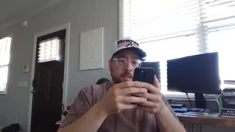 Snapshot of imnotcharliekirk chatting on April 12, 3:28 pm imnotcharliekirk online show from April 12, 3:28 pm