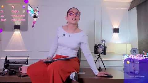 Karen  online show from March 17, 6:44 pm