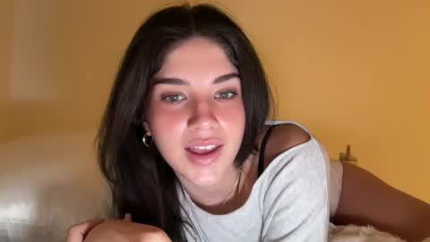 Snapshot of imrubyy chatting on November 13, 6:29 pm RUBYY 3 online show from November 13, 6:29 pm