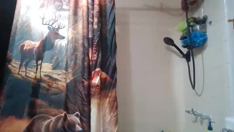 Imstuckhere online show from March 26, 11:49 am