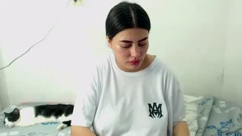 Snapshot of imsweetlips chatting on March 29, 3:23 pm imsweetlips online show from March 29, 3:23 pm