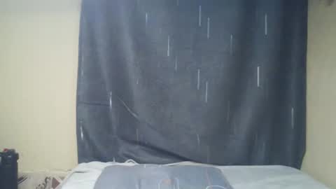 Snapshot of imyour_girl chatting on November 15, 6:37 pm Im sonny online show from November 15, 6:37 pm