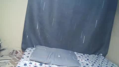 Snapshot of imyour_girl chatting on November 21, 7:51 am Im sonny online show from November 21, 7:51 am