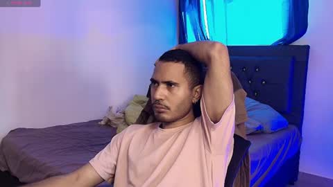 Snapshot of imyourg0d chatting on July 5, 6:48 pm Daniel thumb up me please its important Im new INDEPENDENT MODEL online show from July 5, 6:48 pm