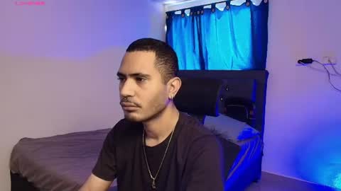 Snapshot of imyourg0d chatting on July 11, 3:26 pm Daniel thumb up me please its important Im new INDEPENDENT MODEL online show from July 11, 3:26 pm