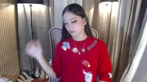 Aki online show from December 4, 2:54 am