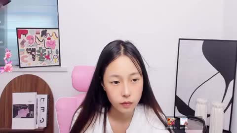 Snapshot of inadaphne chatting on July 31, 10:09 pm Ina online show from July 31, 10:09 pm