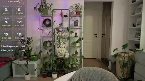 Snapshot of inakush chatting on June 14, 2:24 am Ina Kush online show from June 14, 2:24 am