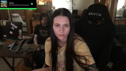 Snapshot of incognitoqueen chatting on September 10, 2:00 am Carter online show from September 10, 2:00 am