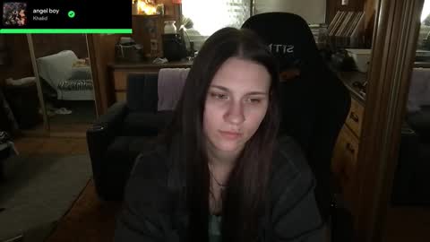 Snapshot of incognitoqueen chatting on October 14, 6:14 am Carter online show from October 14, 6:14 am