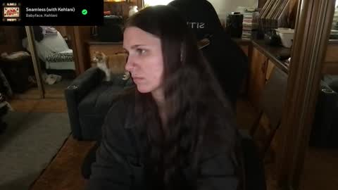 Snapshot of incognitoqueen chatting on October 17, 5:32 am Carter online show from October 17, 5:32 am
