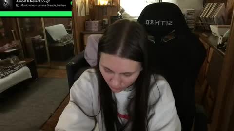 Snapshot of incognitoqueen chatting on May 5, 7:05 am Carter online show from May 5, 7:05 am