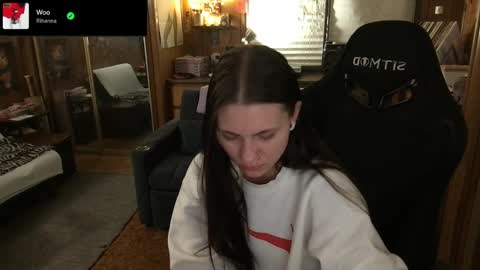 Snapshot of incognitoqueen chatting on May 8, 3:12 am Carter online show from May 8, 3:12 am
