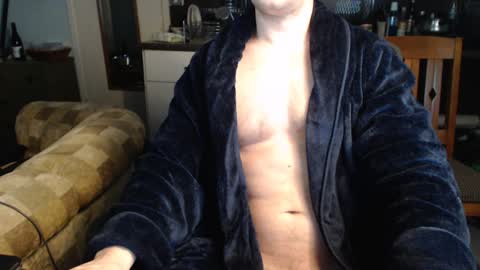 Snapshot of independent_mark chatting on January 22, 6:52 am Mark online show from January 22, 6:52 am