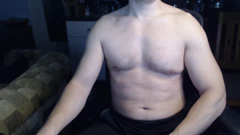 Snapshot of independent_mark chatting on February 12, 12:37 am Mark online show from February 12, 12:37 am