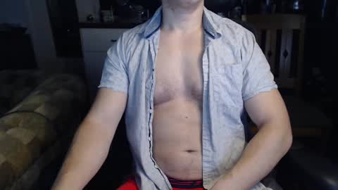 Snapshot of independent_mark chatting on February 15, 8:11 am Mark online show from February 15, 8:11 am