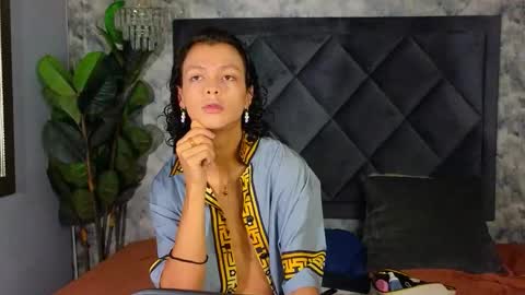 INDI online show from November 22, 1:43 pm