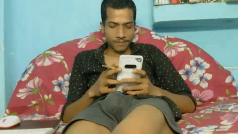 Suman Leo online show from April 2, 7:22 pm