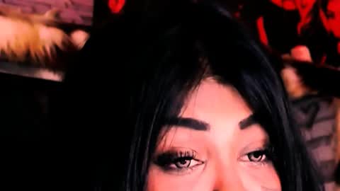 Snapshot of indian_dreamgirl chatting on May 11, 3:07 pm Bella Ambrosia online show from May 11, 3:07 pm