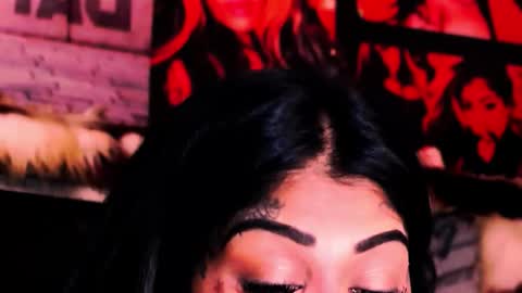 Snapshot of indian_dreamgirl chatting on May 26, 1:01 am Bella Ambrosia online show from May 26, 1:01 am