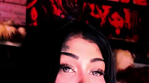 Snapshot of indian_dreamgirl chatting on June 20, 11:35 am Bella Ambrosia online show from June 20, 11:35 am