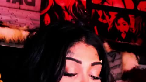 Snapshot of indian_dreamgirl chatting on July 9, 4:11 pm Bella Ambrosia online show from July 9, 4:11 pm