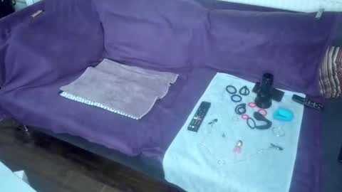 Snapshot of indian_exhibitionist chatting on February 14, 11:45 pm indian_exhibitionist online show from February 14, 11:45 pm