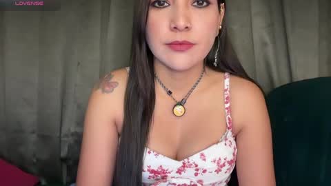 Snapshot of indian_meenakshi_69 chatting on May 27, 6:49 pm priya online show from May 27, 6:49 pm