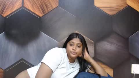 Melz online show from April 29, 5:30 pm