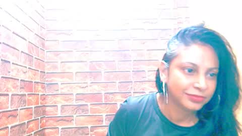 indian_spice_girl online show from April 30, 7:47 am