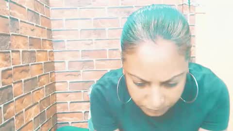 indian_spice_girl online show from May 25, 7:03 am