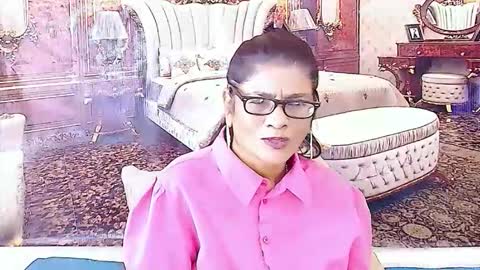 Snapshot of indianallure chatting on May 11, 5:57 am Femiez online show from May 11, 5:57 am